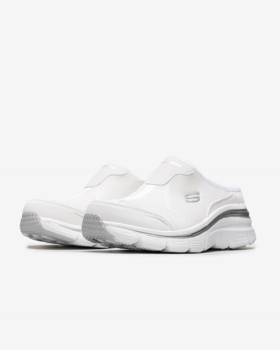 Skechers Fashion Fit-Cool Time Kadın Beyaz Terlik (12714 WHT) Skechers Fashion Fit-Cool Time Kadın Beyaz Terlik (12714 WHT)